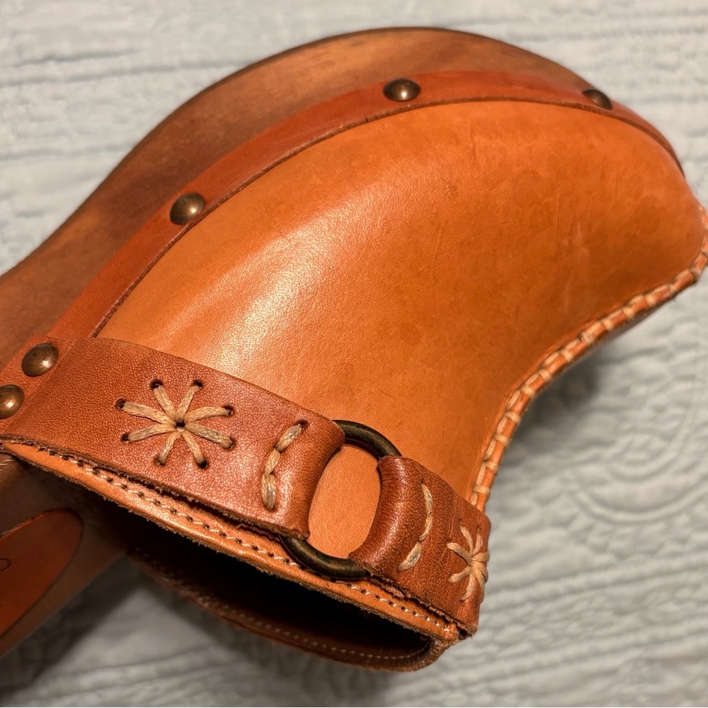 Women’s Clogs Shoes - Picture 3 of 7